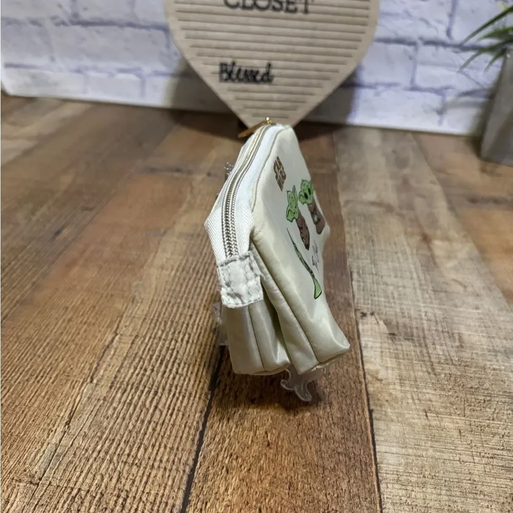Boxlunch x lucasfilm x bio world x Star Wars x mandalorian the child pouch